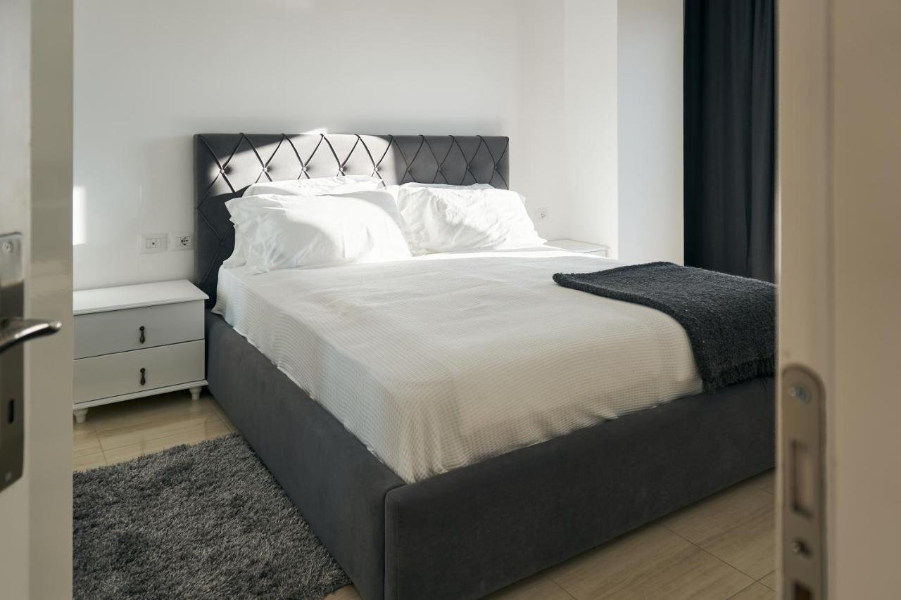 The Garrison Apartment Saranda Dış mekan fotoğraf