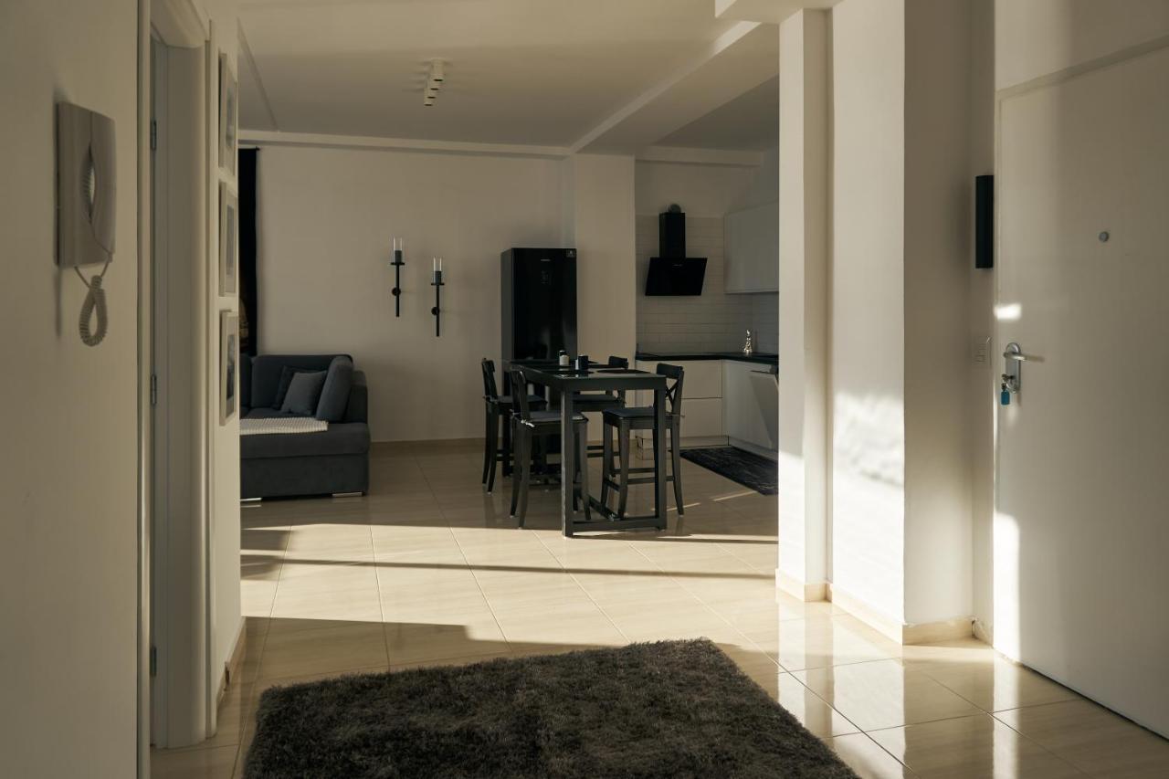 The Garrison Apartment Saranda Dış mekan fotoğraf